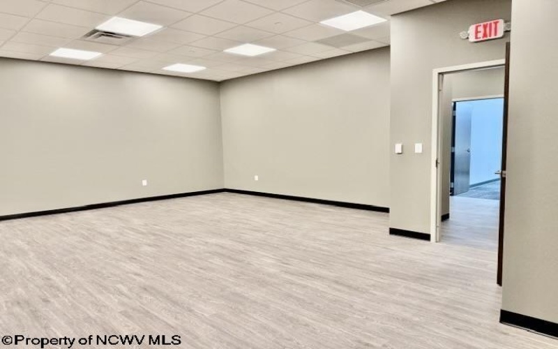 449 Fortress Boulevard, Morgantown, West Virginia 26508, 0 , 0 ,0,Commercial (lease),For Rent,Fortress,0,10163278