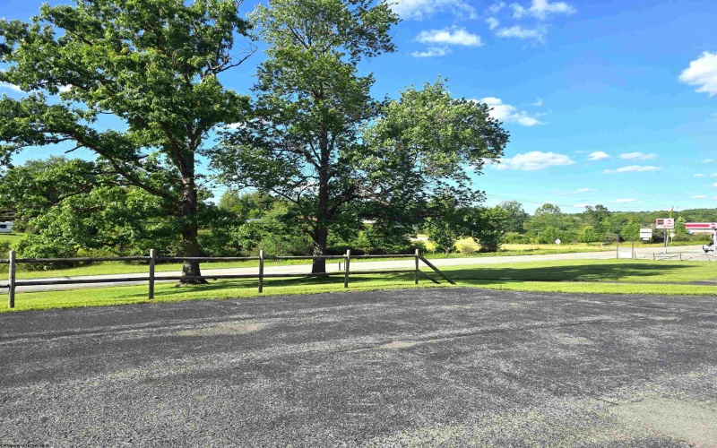 13150 Veterans Memorial Highway, Reedsville, West Virginia 26520, 0 , 0 ,0,Commercial (lease),For Rent,Veterans Memorial,0,10165525