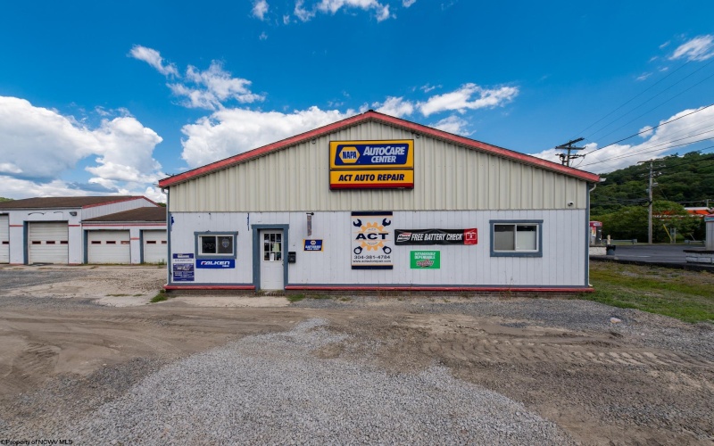 1385 Greenbag Road, Morgantown, West Virginia 26505, 0 , 0 ,0,Commercial (lease),For Rent,Greenbag,0,10162148