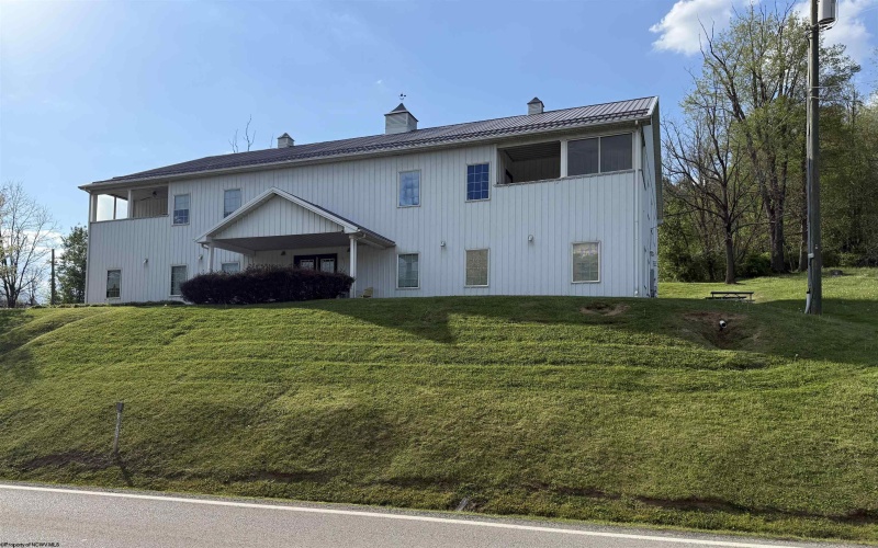 100-A Avery Olivia Way, Fairmont, West Virginia 26554, 0 , 0 ,0,Commercial (lease),For Rent,Avery Olivia,0,10163251