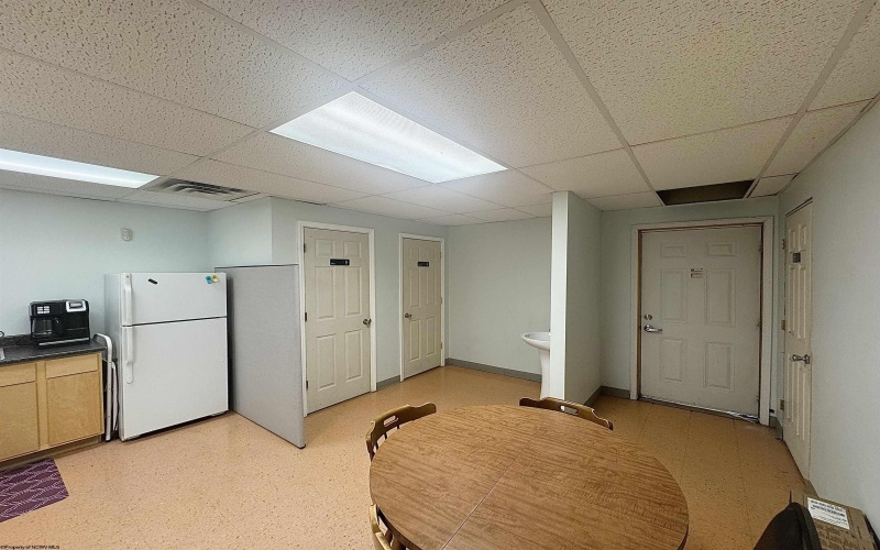 100-A Avery Olivia Way, Fairmont, West Virginia 26554, 0 , 0 ,0,Commercial (lease),For Rent,Avery Olivia,0,10163251