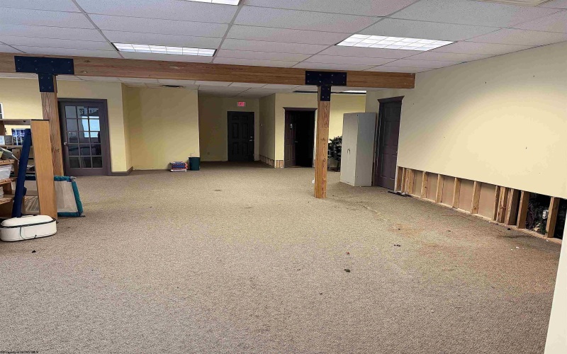 100-B Avery Olivia Way, Fairmont, West Virginia 26554, 0 , 0 ,0,Commercial (lease),For Rent,Avery Olivia,0,10163252