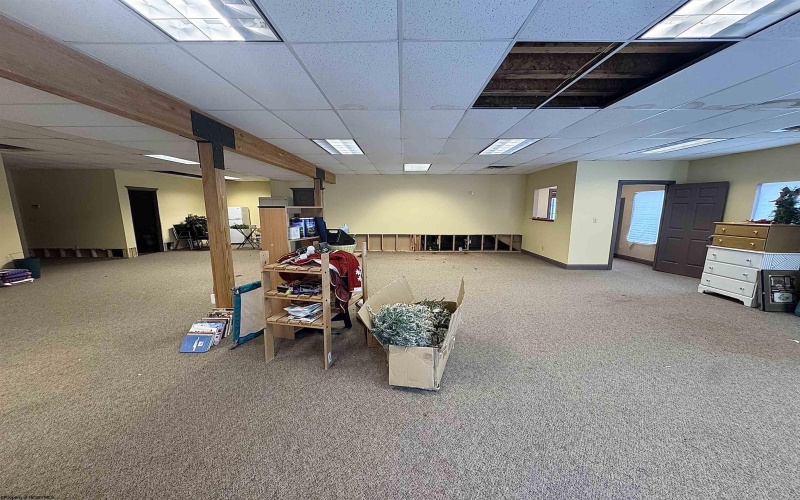100-B Avery Olivia Way, Fairmont, West Virginia 26554, 0 , 0 ,0,Commercial (lease),For Rent,Avery Olivia,0,10163252