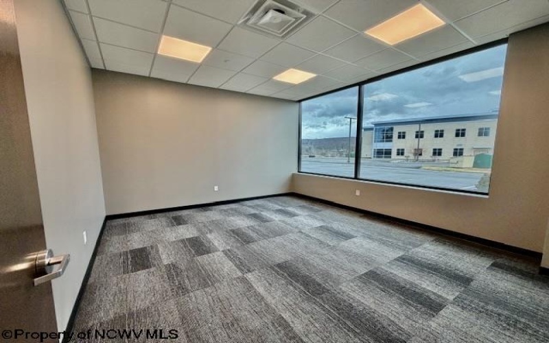 449 Fortress Boulevard, Morgantown, West Virginia 26508, 0 , 0 ,0,Commercial (lease),For Rent,Fortress,0,10163282
