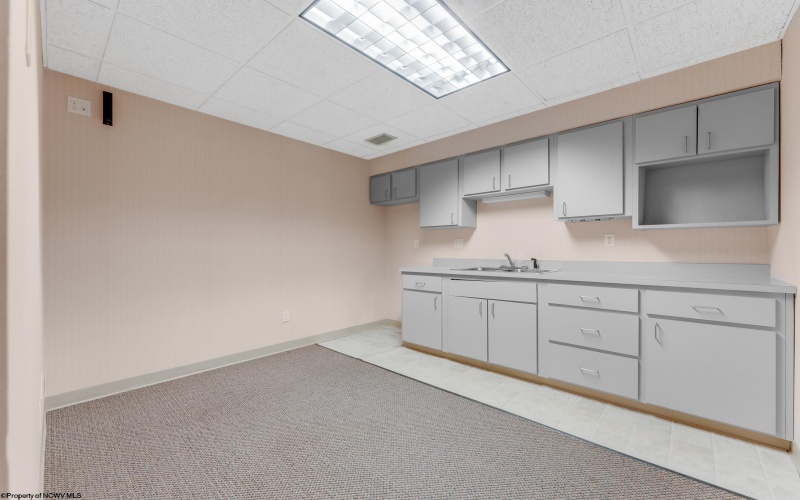 6000 Hampton Center, Morgantown, West Virginia 26505, 0 , 0 ,0,Commercial (lease),For Rent,Hampton,0,10164109