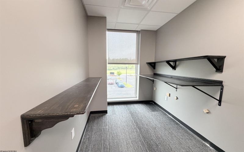 449 Fortress Boulevard, Morgantown, West Virginia 26508, 0 , 0 ,0,Commercial (lease),For Rent,Fortress,0,10164555