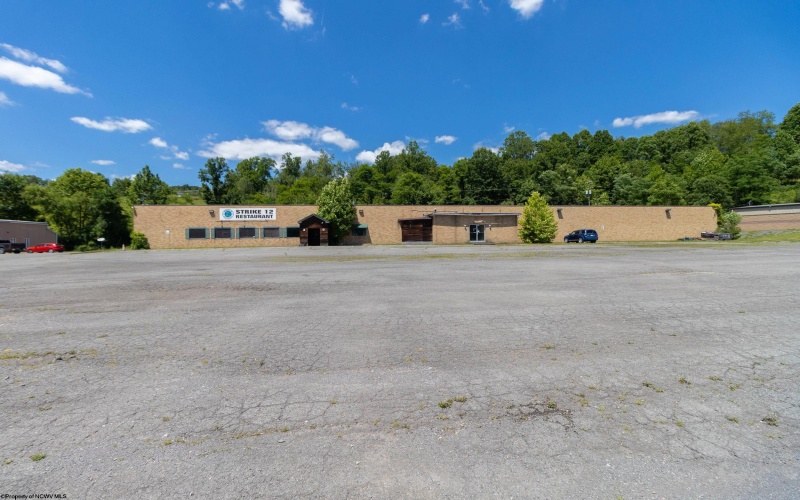 743 Thornton Pike, Grafton, West Virginia 26354, 0 , 0 ,0,Commercial (for Sale),For Sale,Thornton,0,10165611