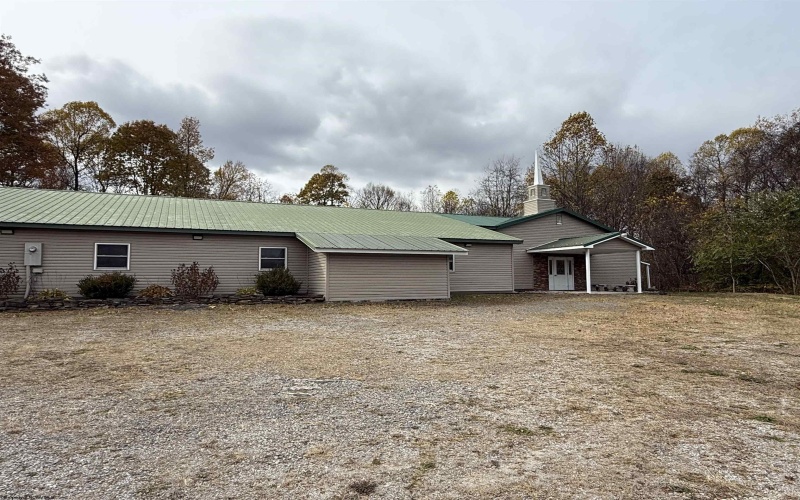 13573 South Preston Highway, Kingwood, West Virginia 26537, 0 , 0 ,0,Commercial (for Sale),For Sale,South Preston,0,10162292