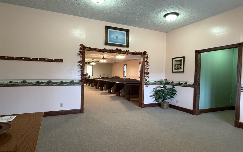 13573 South Preston Highway, Kingwood, West Virginia 26537, 0 , 0 ,0,Commercial (for Sale),For Sale,South Preston,0,10162292