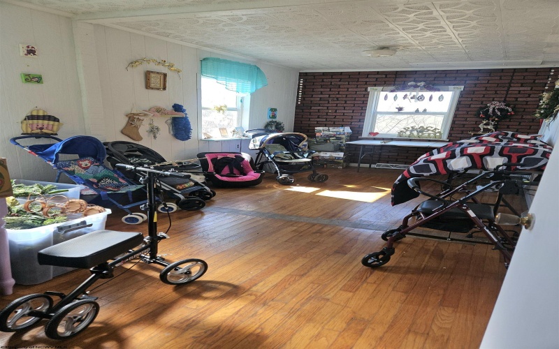9231 Preston Highway, Albright, West Virginia 26519, 0 , 0 ,0,Commercial (for Sale),For Sale,Preston,0,10158331 9231 Preston Highway, Albright, West Virginia 26519, 0 , 0 ,0,Commercial (for Sale),For Sale,Preston,0,10158331