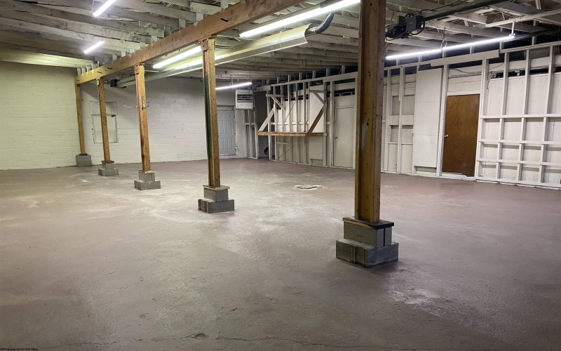 136 Hall Street, Clarksburg, West Virginia 26330, 0 , 0 ,0,Commercial (for Sale),For Sale,Hall,0,10162830