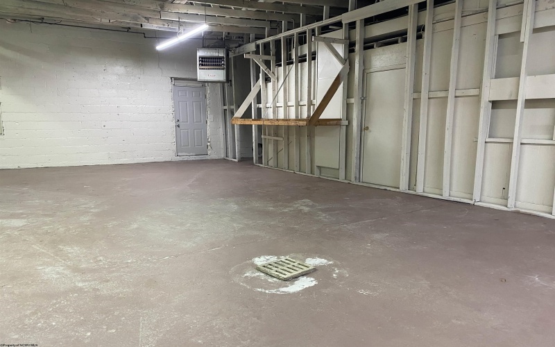 136 Hall Street, Clarksburg, West Virginia 26330, 0 , 0 ,0,Commercial (for Sale),For Sale,Hall,0,10162830