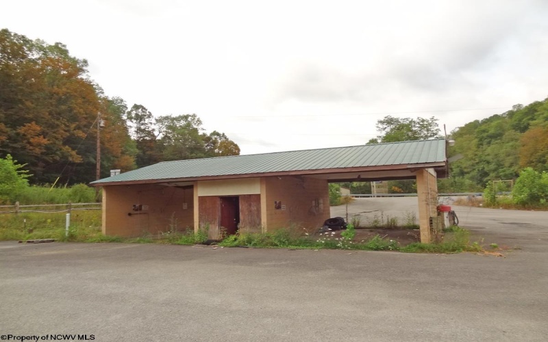 6281 Nestorville Road, Philippi, West Virginia 26416, 0 , 0 ,0,Commercial (for Sale),For Sale,Nestorville,0,10162867