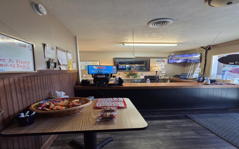 1300 River Avenue, Weston, West Virginia 26452, 0 , 0 ,0,Commercial (for Sale),For Sale,River,0,10163299