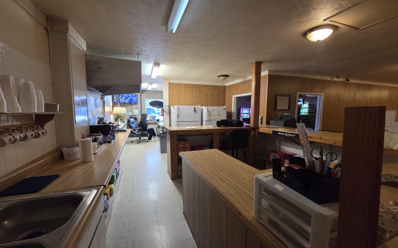 1300 River Avenue, Weston, West Virginia 26452, 0 , 0 ,0,Commercial (for Sale),For Sale,River,0,10163299