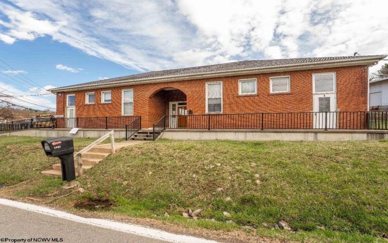 1433 Dorsey Avenue, Morgantown, West Virginia 26501, 0 , 0 ,0,Commercial (for Sale),For Sale,Dorsey,0,10163407