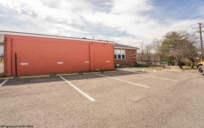 1433 Dorsey Avenue, Morgantown, West Virginia 26501, 0 , 0 ,0,Commercial (for Sale),For Sale,Dorsey,0,10163407