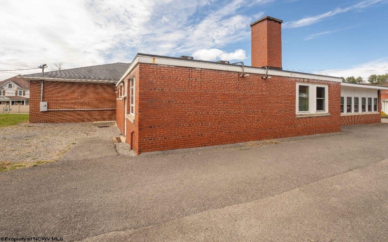 1433 Dorsey Avenue, Morgantown, West Virginia 26501, 0 , 0 ,0,Commercial (for Sale),For Sale,Dorsey,0,10163407