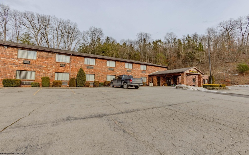 357 Beverly Pike, Elkins, West Virginia 26241-2916, 0 , 0 ,0,Commercial (for Sale),For Sale,Beverly,0,10163387
