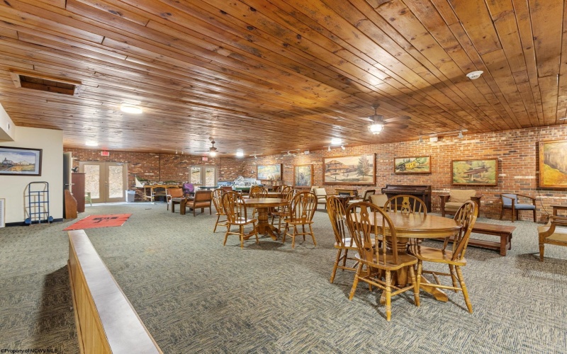357 Beverly Pike, Elkins, West Virginia 26241-2916, 0 , 0 ,0,Commercial (for Sale),For Sale,Beverly,0,10163387