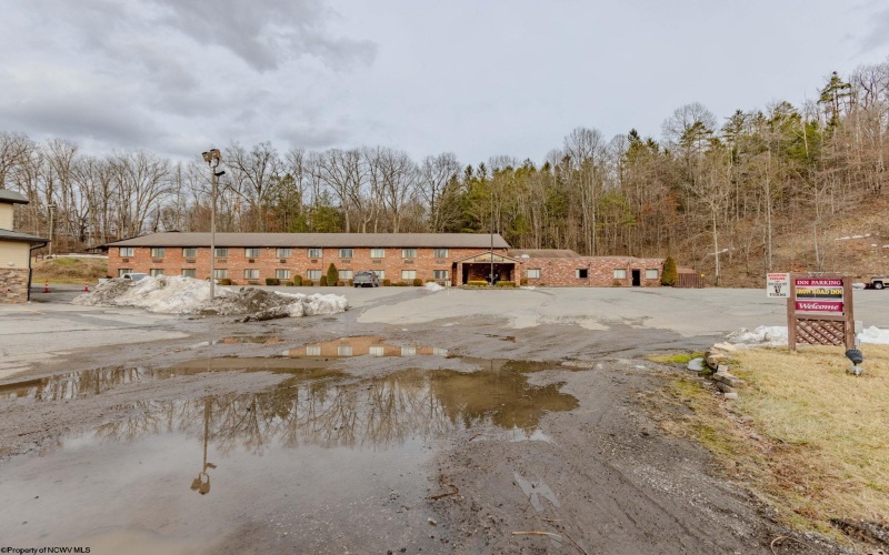 357 Beverly Pike, Elkins, West Virginia 26241-2916, 0 , 0 ,0,Commercial (for Sale),For Sale,Beverly,0,10163387
