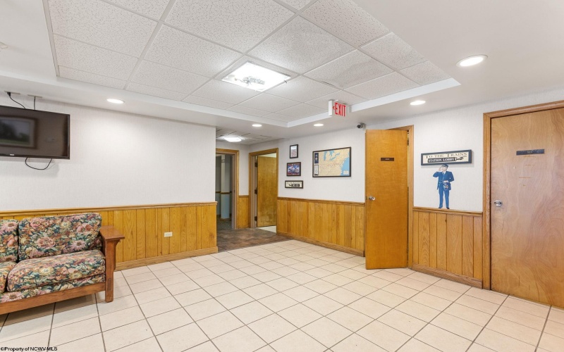 357 Beverly Pike, Elkins, West Virginia 26241-2916, 0 , 0 ,0,Commercial (for Sale),For Sale,Beverly,0,10163387