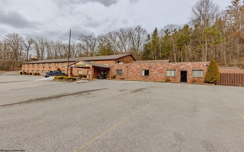357 Beverly Pike, Elkins, West Virginia 26241-2916, 0 , 0 ,0,Commercial (for Sale),For Sale,Beverly,0,10163387
