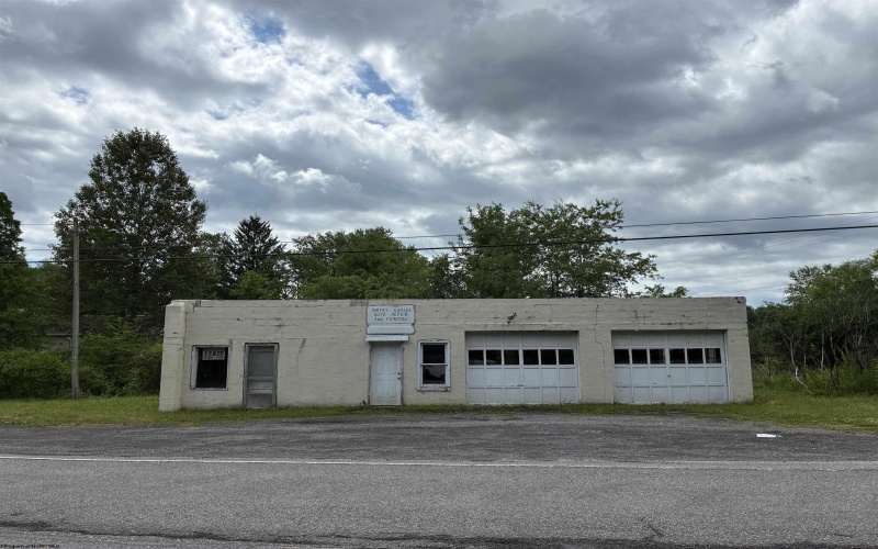 13820 Mountaineer Highway, Arthurdale, West Virginia 26520, 0 , 0 ,0,Commercial (for Sale),For Sale,Mountaineer,0,10165356