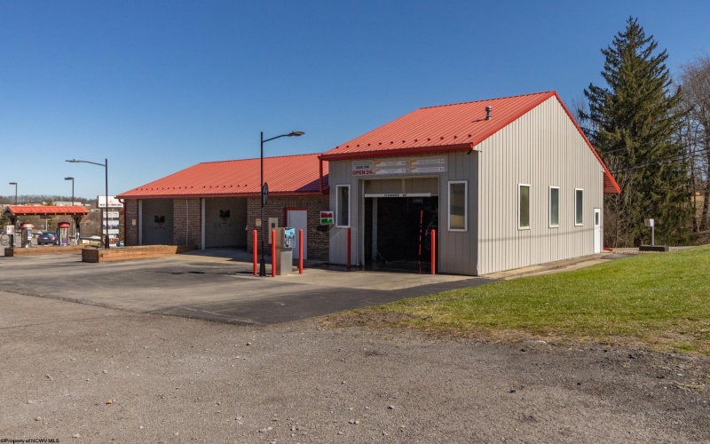 195 Robert Stone Way, Reedsville, West Virginia 26554, 0 , 0 ,0,Commercial (for Sale),For Sale,Robert Stone,0,10163982