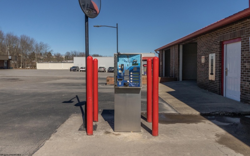 195 Robert Stone Way, Reedsville, West Virginia 26554, 0 , 0 ,0,Commercial (for Sale),For Sale,Robert Stone,0,10163982