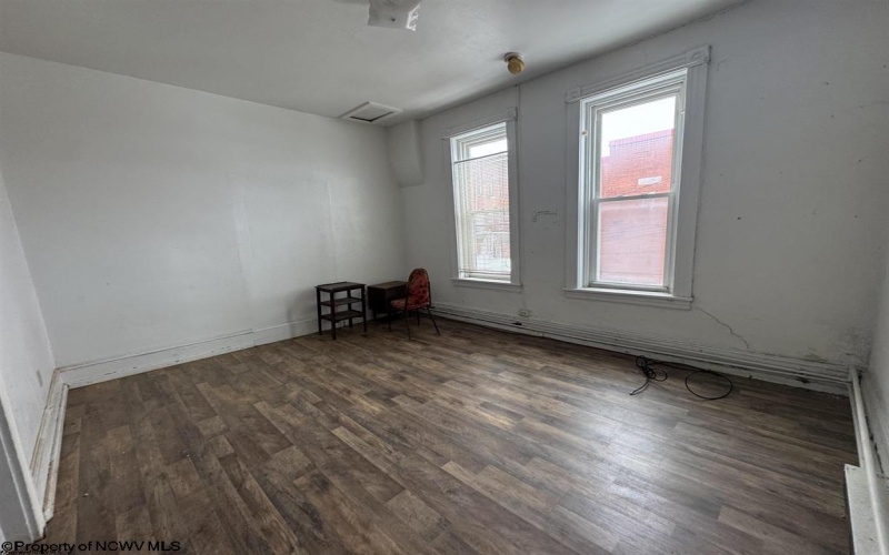 138 Main Avenue, Weston, West Virginia 26452, 0 , 0 ,0,Commercial (for Sale),For Sale,Main,0,10163641