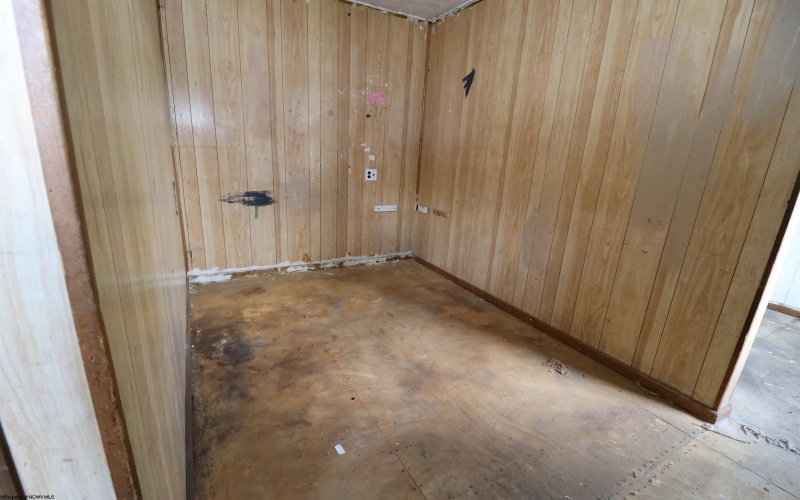 122 Randolph Avenue, Elkins, West Virginia 26241, 0 , 0 ,0,Commercial (for Sale),For Sale,Randolph,0,10164733