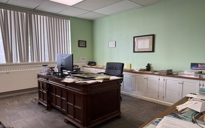 300 Quincy Street, Fairmont, West Virginia 26554, 0 , 0 ,0,Commercial (for Sale),For Sale,Quincy,0,10164481