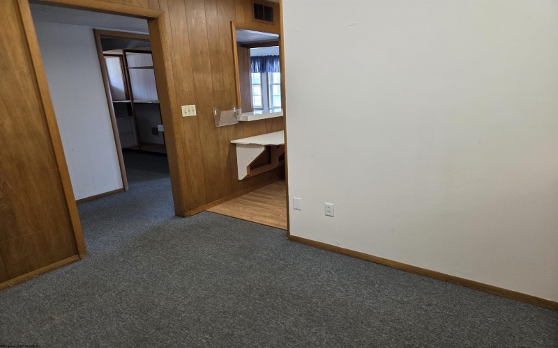 229 Walnut Street, Parsons, West Virginia 26287-0000, 0 , 0 ,0,Commercial (for Sale),For Sale,Walnut,0,10165035