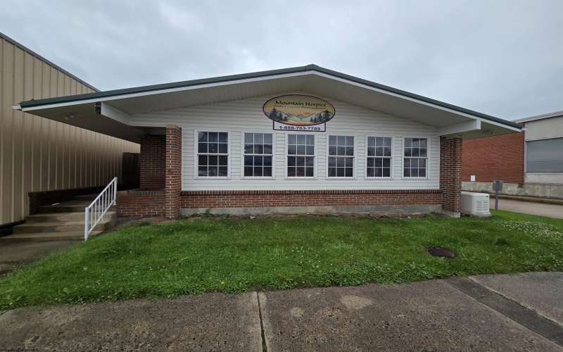 229 Walnut Street, Parsons, West Virginia 26287-0000, 0 , 0 ,0,Commercial (for Sale),For Sale,Walnut,0,10165035