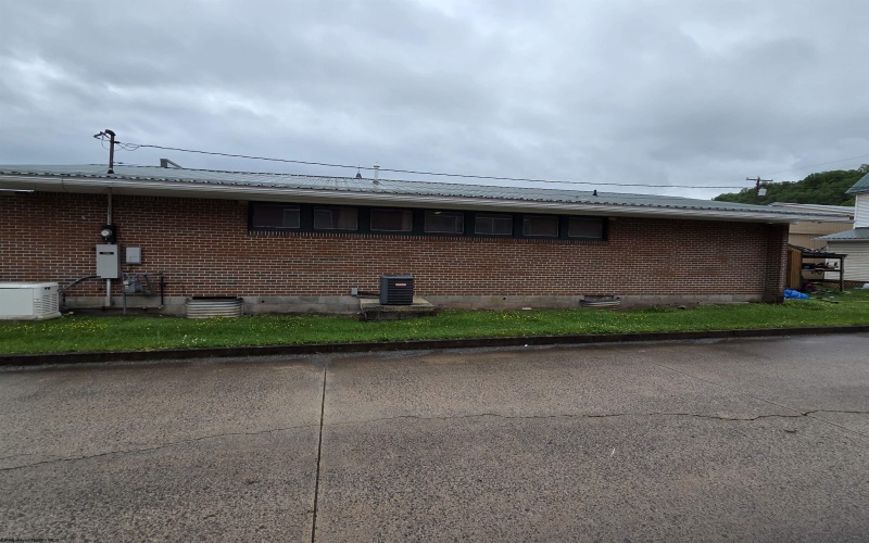 229 Walnut Street, Parsons, West Virginia 26287-0000, 0 , 0 ,0,Commercial (for Sale),For Sale,Walnut,0,10165035