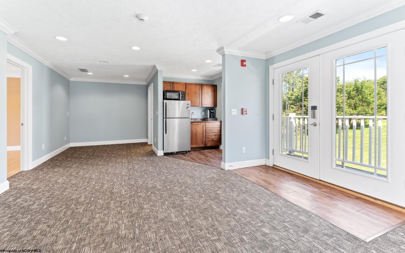 2201 About Town Place, Morgantown, West Virginia 26505, 0 , 0 ,0,Commercial (for Sale),For Sale,About Town,0,10165228