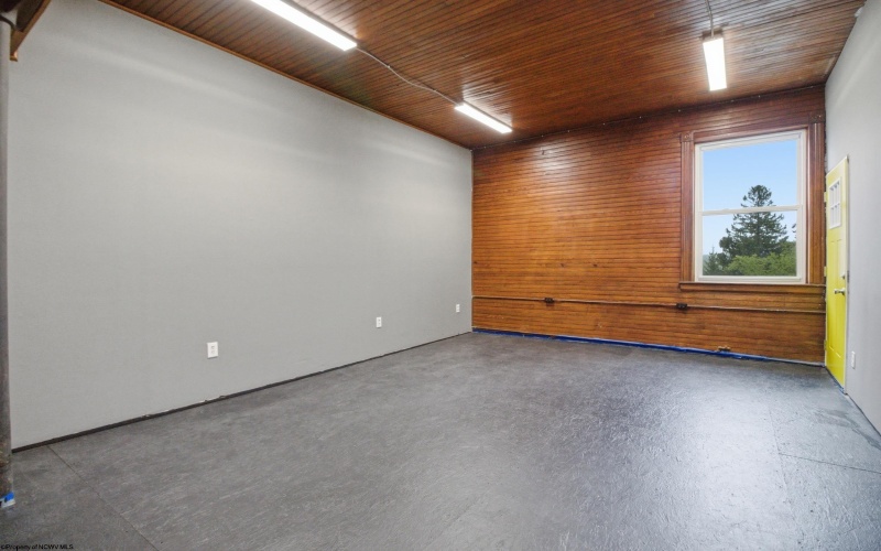 437 William Avenue, Davis, West Virginia 26260, 0 , 0 ,0,Commercial (for Sale),For Sale,William,0,10164970