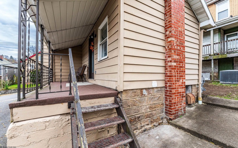 78 Kingwood Street, Morgantown, West Virginia 26501, 0 , 0 ,0,Commercial (for Sale),For Sale,Kingwood,0,10163174