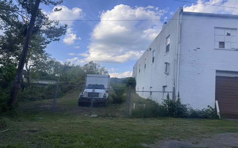 108 Pike Street, Clarksburg, West Virginia 26301, 0 , 0 ,0,Commercial (for Sale),For Sale,Pike,0,10164836