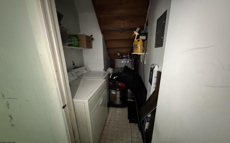 36 Marcus Drive, Morgantown, West Virginia 26501, 2 Bedrooms Bedrooms, 4 Rooms Rooms,1 BathroomBathrooms,Single Family Attached,For Sale,Marcus,0,10165657