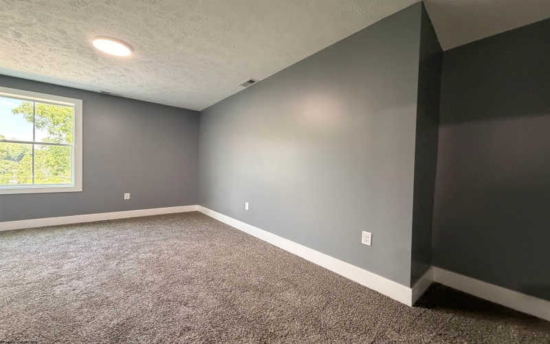 915 Boulevard Avenue, Fairmont, West Virginia 26554, 4 Bedrooms Bedrooms, 7 Rooms Rooms,2 BathroomsBathrooms,Single Family Detached,For Sale,Boulevard,0,10165668