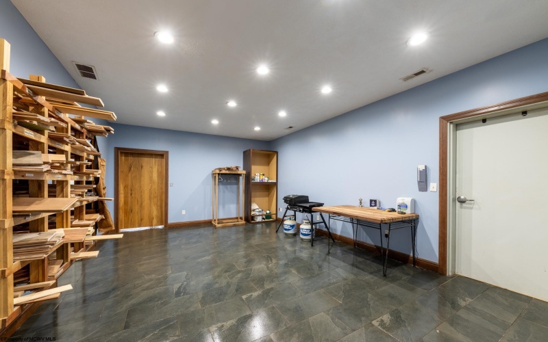 228 Northpointe Drive, Bruceton Mills, West Virginia 26525-6920, 0 , 0 ,0,Commercial (for Sale),For Sale,Northpointe,0,10165667