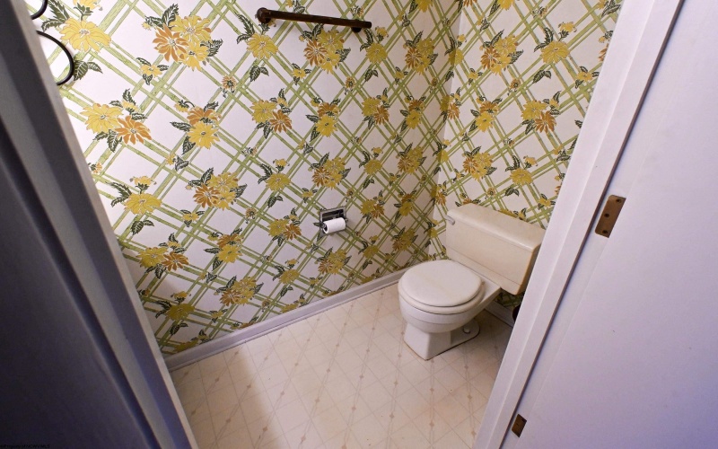 156 Scenery Drive, Morgantown, West Virginia 26505-2533, 4 Bedrooms Bedrooms, 7 Rooms Rooms,2 BathroomsBathrooms,Single Family Detached,For Sale,Scenery,0,10165662