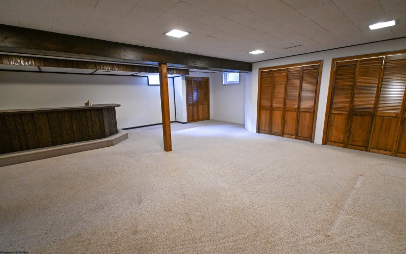 156 Scenery Drive, Morgantown, West Virginia 26505-2533, 4 Bedrooms Bedrooms, 7 Rooms Rooms,2 BathroomsBathrooms,Single Family Detached,For Sale,Scenery,0,10165662