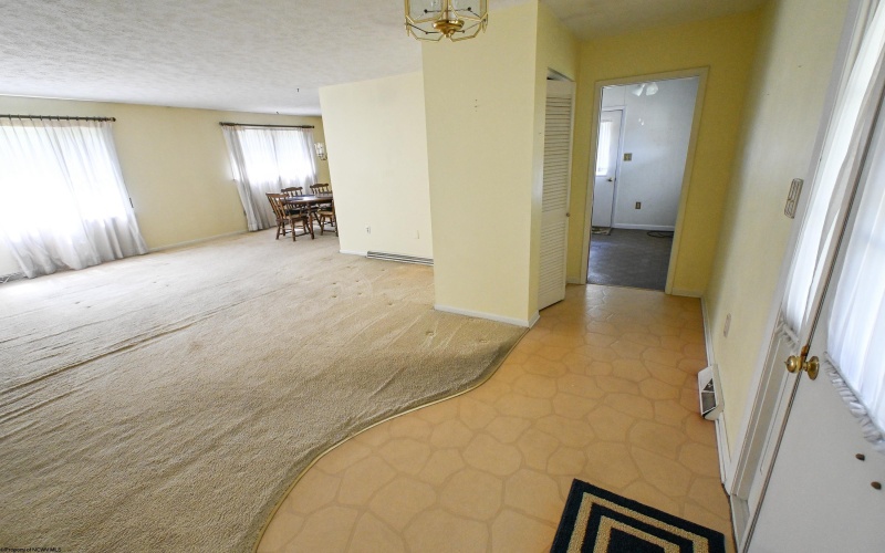 156 Scenery Drive, Morgantown, West Virginia 26505-2533, 4 Bedrooms Bedrooms, 7 Rooms Rooms,2 BathroomsBathrooms,Single Family Detached,For Sale,Scenery,0,10165662