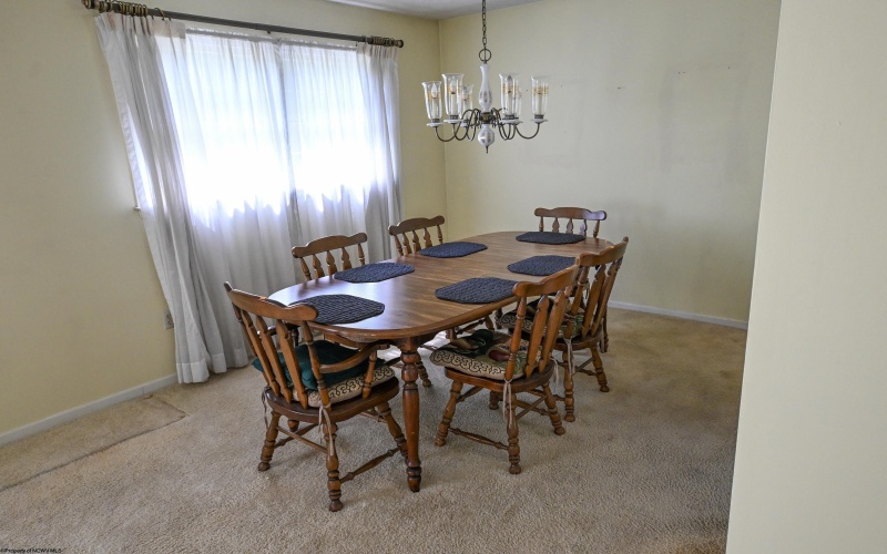 156 Scenery Drive, Morgantown, West Virginia 26505-2533, 4 Bedrooms Bedrooms, 7 Rooms Rooms,2 BathroomsBathrooms,Single Family Detached,For Sale,Scenery,0,10165662