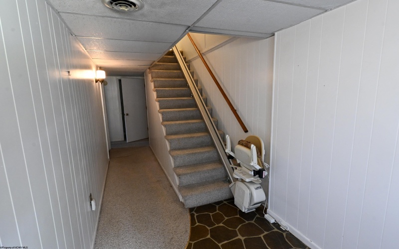 156 Scenery Drive, Morgantown, West Virginia 26505-2533, 4 Bedrooms Bedrooms, 7 Rooms Rooms,2 BathroomsBathrooms,Single Family Detached,For Sale,Scenery,0,10165662