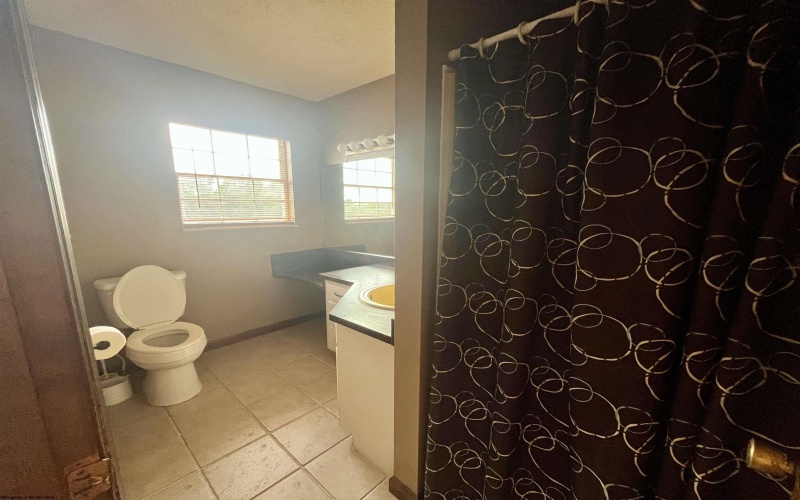 1825 Martha Avenue, Fairmont, West Virginia 26554, 4 Bedrooms Bedrooms, 10 Rooms Rooms,2 BathroomsBathrooms,Single Family Detached,For Sale,Martha,0,10165637