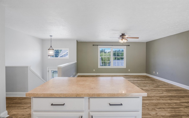 312 Anini Drive, Morgantown, West Virginia 26508, 4 Bedrooms Bedrooms, 7 Rooms Rooms,3 BathroomsBathrooms,Single Family Detached,For Sale,Anini,0,10165673